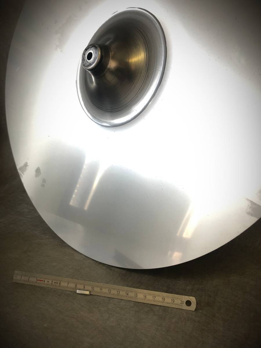 Pièce repoussée en inox 304L à Lyon en Auvergne Rhone-Alpes